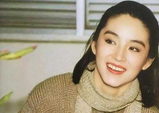 世界公认的四大美人,奥黛丽赫本/莫妮卡贝鲁奇/苏菲玛索/林青霞 世界公认的四大美人,奥黛丽赫本/莫妮卡贝鲁奇/苏菲玛索/林青霞