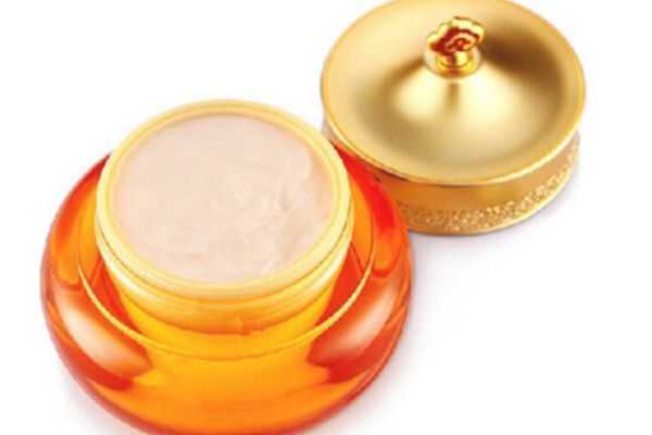 哪些眼霜适合27岁使用