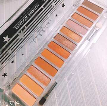 眼影什么颜色最火