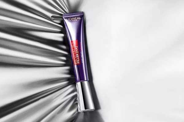 30岁适合欧莱雅哪款眼霜 30岁适合欧莱雅哪款眼霜