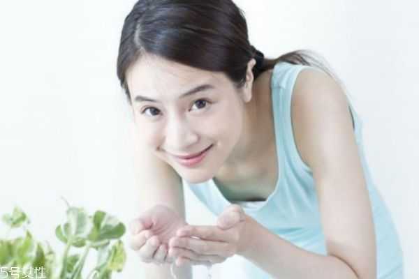 如何紧致脸部皮肤 脸部皮肤紧致护理方法