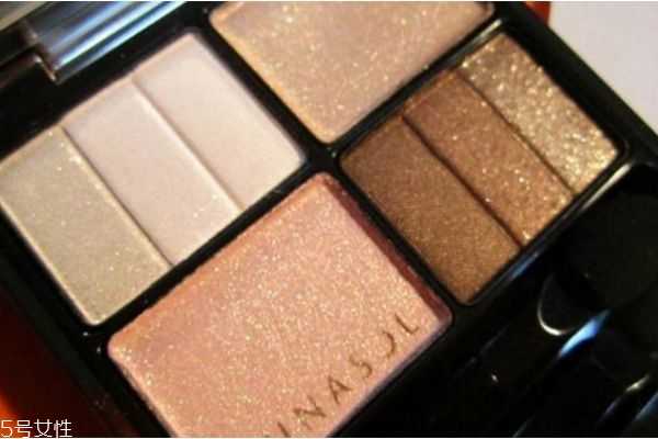 单眼皮用什么颜色眼影？4款适合单眼皮的眼影推荐