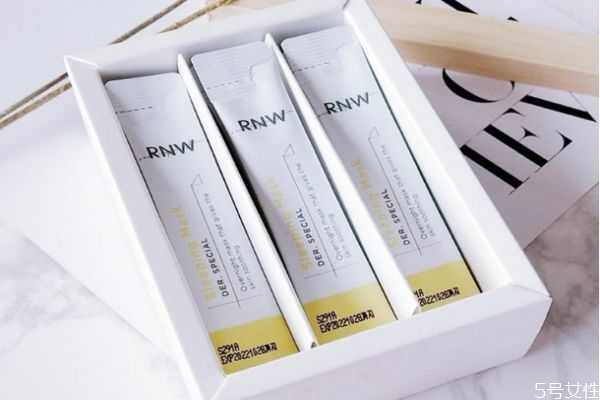 rnw睡眠面膜适合痘痘肌吗？rnw睡眠面膜适合什么年龄