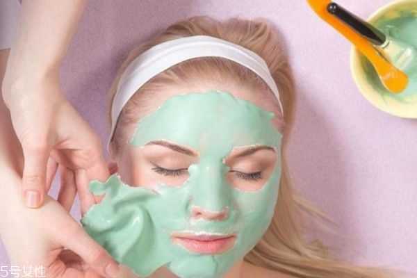 为什么敷面膜前要用爽肤水 为什么敷面膜前要用爽肤水