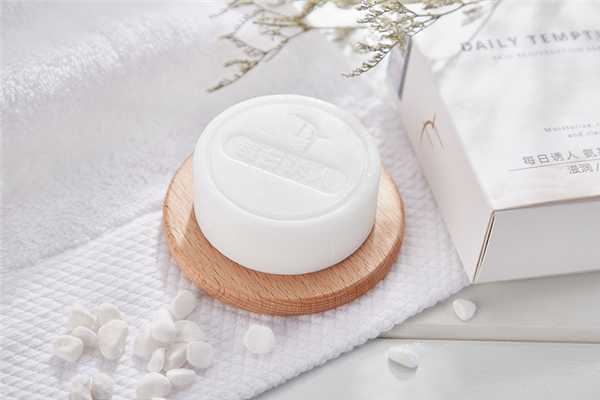 蚕丝皂可以去黑头和粉刺吗？蚕丝皂的功效和作用