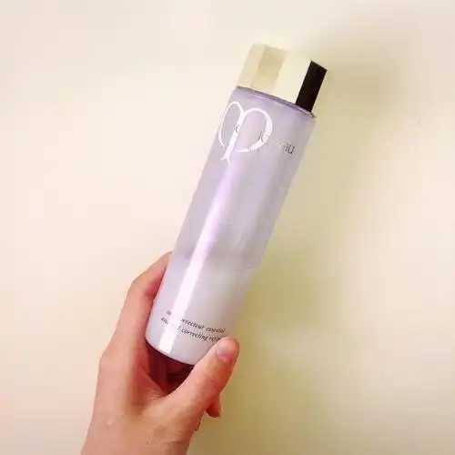 敏感肌肤可以使用润肤乳吗