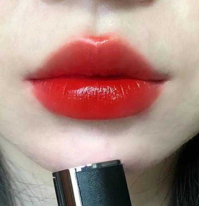 4款纪梵希最火的口红色号推荐 4款纪梵希最火的口红色号推荐