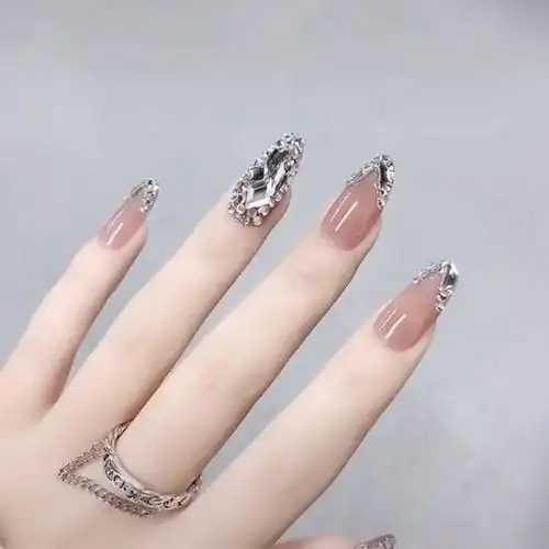 指甲油含有乙酸乙酯吗