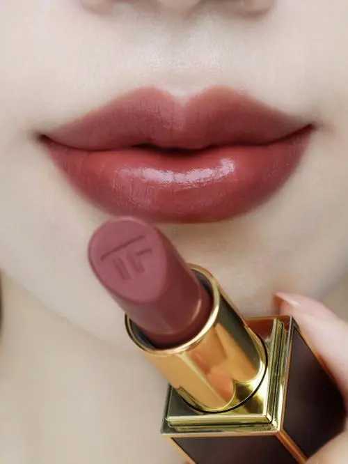 TF哪个色号适合黄皮 TF哪个色号适合黄皮