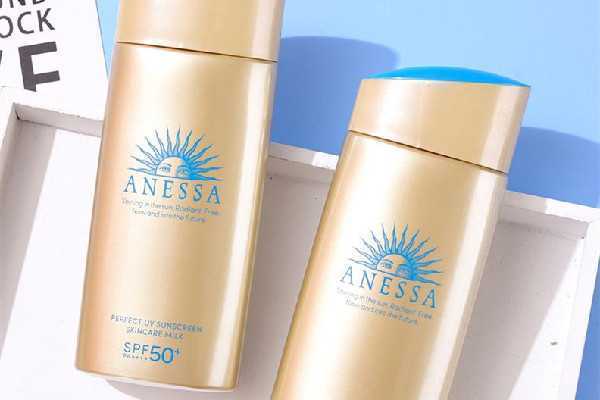 安耐晒可以用洗面奶卸掉吗 安耐晒可以用洗面奶卸掉吗