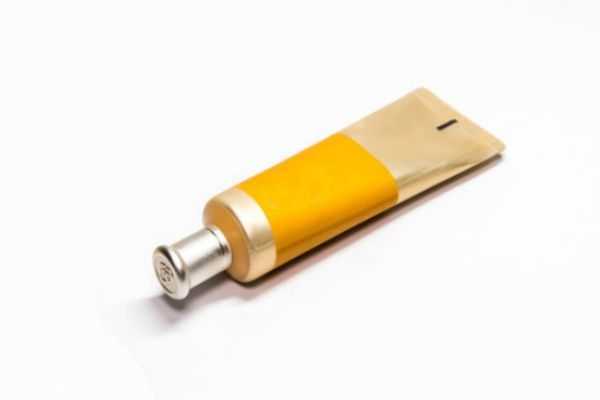 为什么洗面奶洗完脸疼 为什么洗面奶洗完脸疼