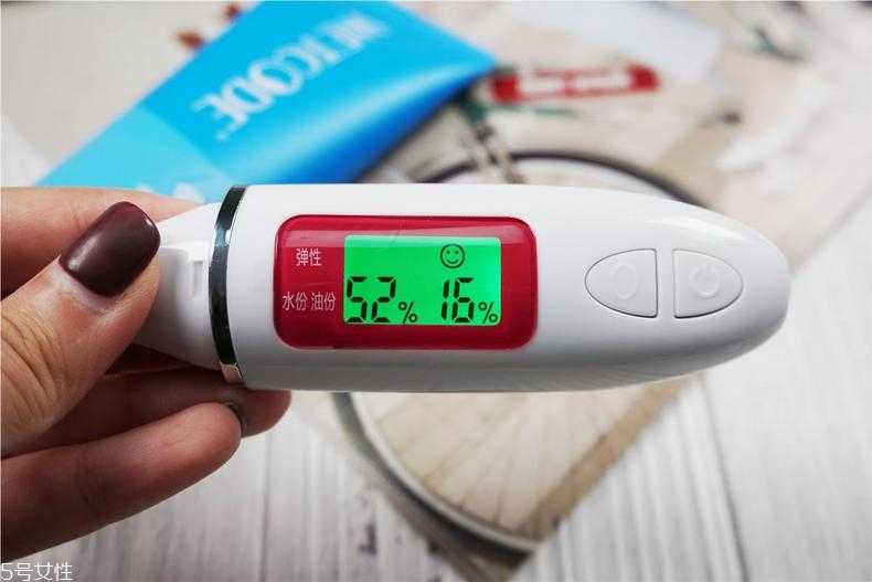 水密码洗面奶哪款好用 温和蓝管和祛痘白管对比评测