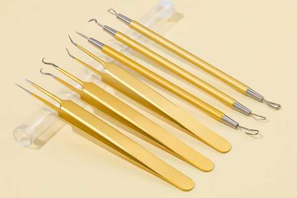 粉刺针可以挤痘痘吗?粉刺针挤痘痘会留痘印吗 粉刺针可以挤痘痘吗?粉刺针挤痘痘会留痘印吗