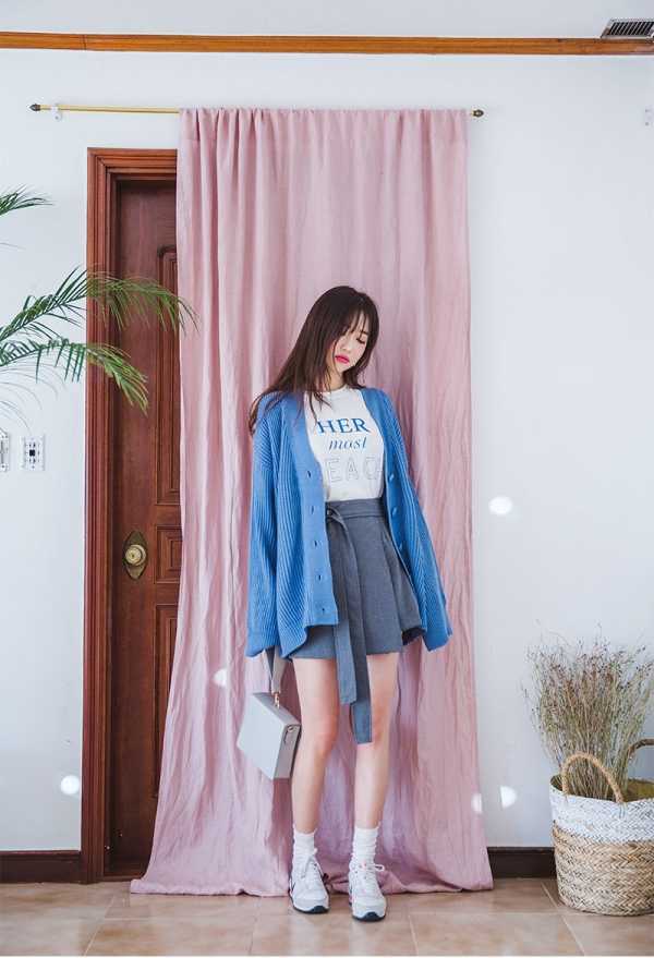 开衫毛衣里面搭配什么？开衫穿什么打底比较好