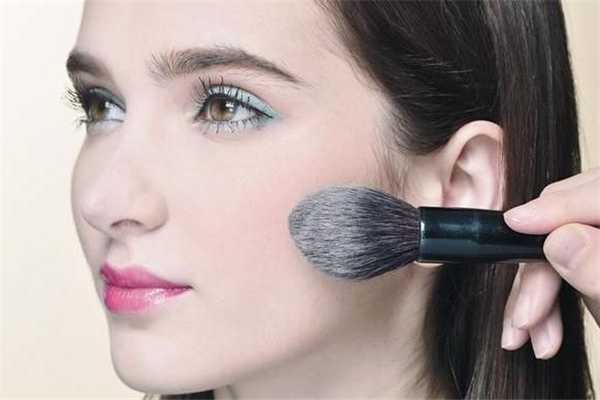 烘焙定妆会堵塞毛孔吗?烘焙定妆法伤皮肤吗 烘焙定妆会堵塞毛孔吗?烘焙定妆法伤皮肤吗