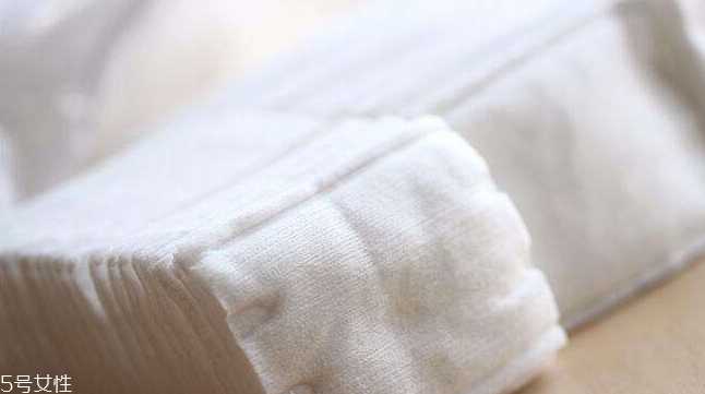 擦水乳用什么化妆棉好