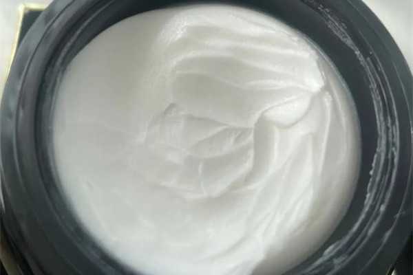 赫莲娜黑绷带面霜适合什么年龄 赫莲娜黑绷带面霜适合什么年龄