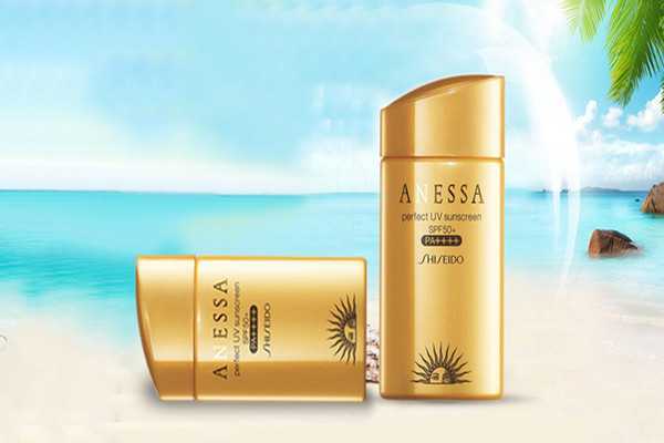 防晒霜会染衣服吗 防晒霜会染衣服吗