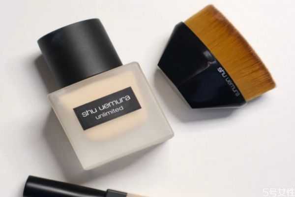 植村秀小方瓶多少毫升?植村秀小方瓶怎么看生产日期 植村秀小方瓶多少毫升?植村秀小方瓶怎么看生产日期