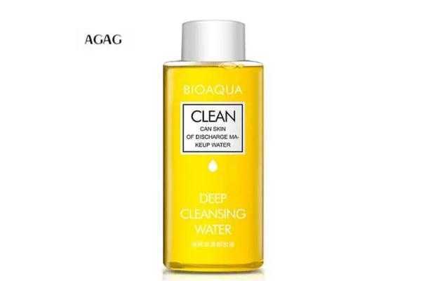 用卸妆油还需要用洗面奶吗？用卸妆油会导致长痘吗