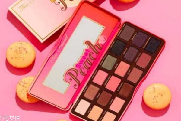 暖调多色眼影盘有哪些？日常必备的多色眼影盘盘点