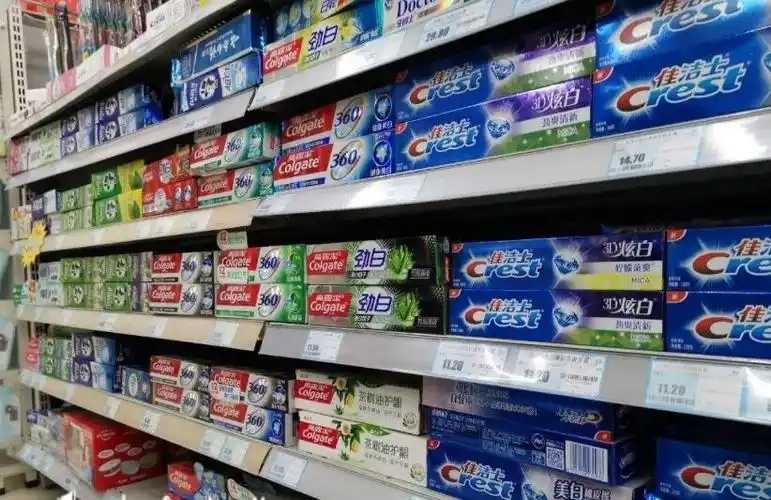 牙膏为什么能去污渍 牙膏为什么能去污渍