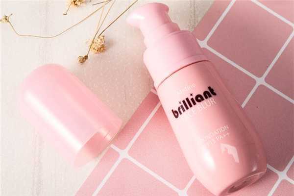 妆前乳正确使用方法