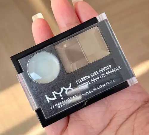 眉粉中含滑石粉正常吗