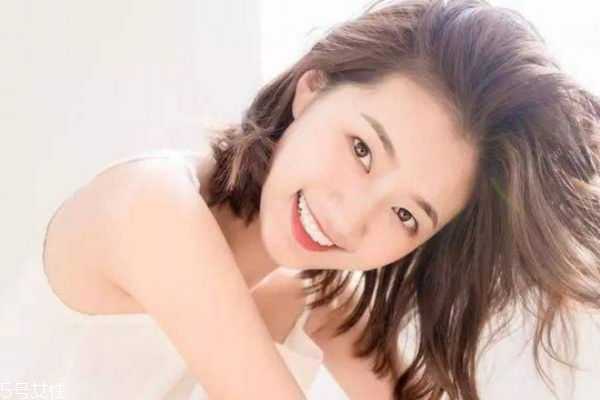 怎么淡化脸上的疤痕