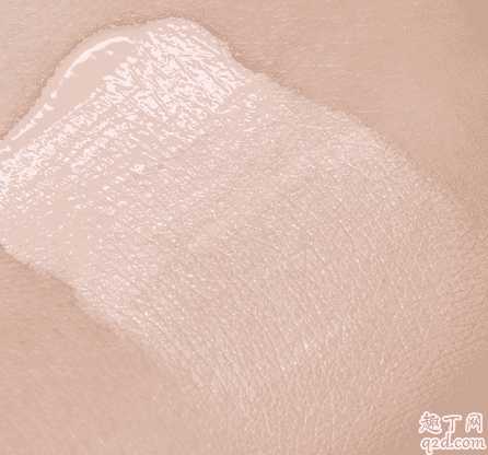 日月晶采粉底霜好用吗 日月晶采粉底霜好用吗
