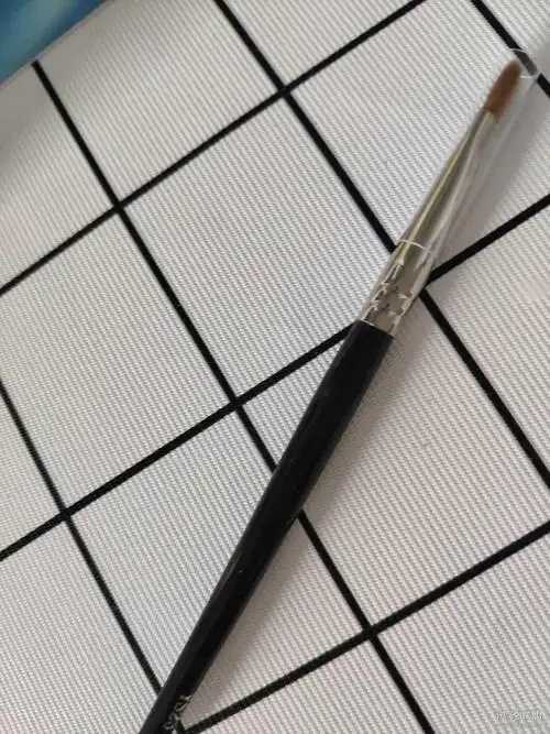 平头粉底刷好用吗