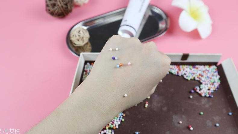 hfp护手霜好用吗 从今天起告别鸡爪手