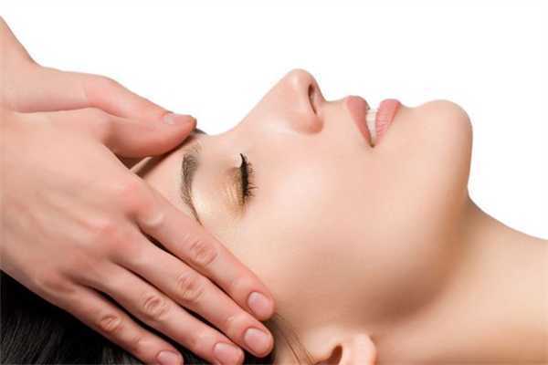 眼睛哭肿了第二天怎么快速消肿?眼睛哭肿了用热敷还是冷敷 眼睛哭肿了第二天怎么快速消肿?眼睛哭肿了用热敷还是冷敷