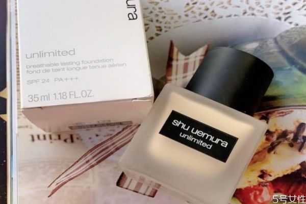 植村秀小方瓶秋冬可以用吗 植村秀小方瓶秋冬可以用吗