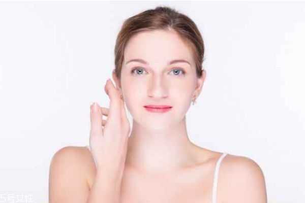 眼霜什么时候使用