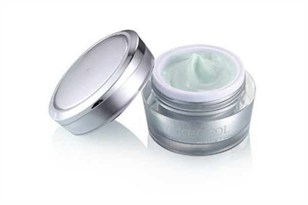 晚霜在护肤的第几步用？晚霜在面膜之前还是面膜之后用