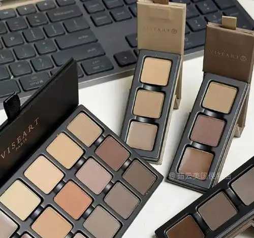 棕色眉粉自然吗 棕色眉粉自然吗