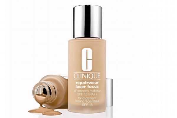 粉底液洗不掉怎么解决