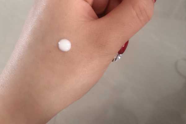 olay小白瓶怎么打开 olay小白瓶怎么打开