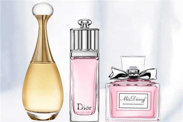 迪奥香水怎么分辨是不是正品