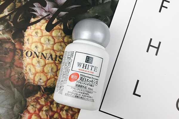 秋天用什么精华液好