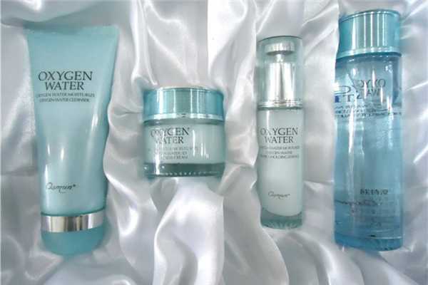 欧诗漫护肤品可以美白吗 欧诗漫护肤品可以美白吗