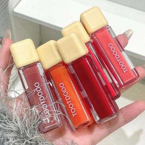 唇蜜对于男性唇部有效果吗