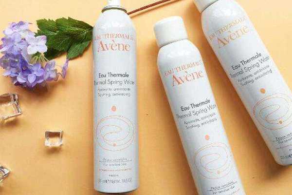 化妆水和爽肤水有区别吗 化妆水和爽肤水有区别吗