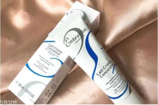 鼻子卡粉怎么办？鼻子卡粉解决小技巧