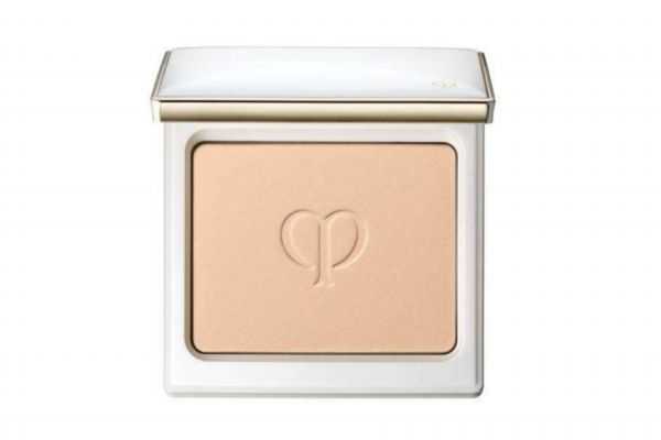 买的粉饼太白了怎么办?为什么一用粉饼就卡粉了 买的粉饼太白了怎么办?为什么一用粉饼就卡粉了