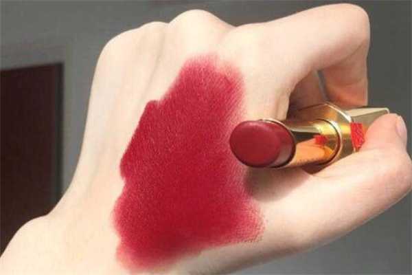 雅诗兰黛314适合黄皮吗 雅诗兰黛314适合黄皮吗