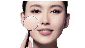 鼻子毛孔粗大用什么护肤品 毛孔粗大这样改善