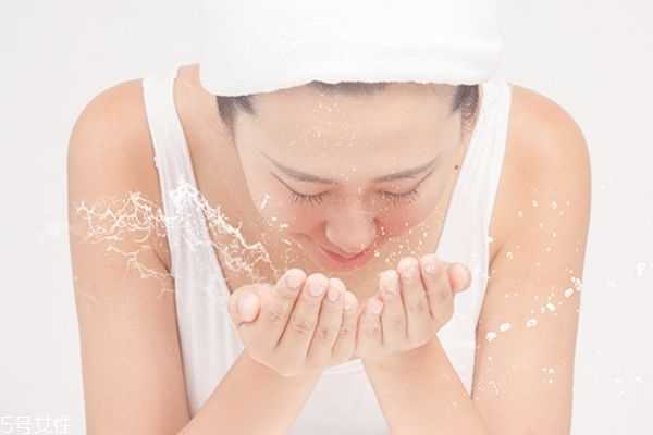 皂基洗面奶多久用一次