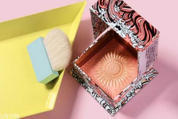 贝玲妃是哪国的